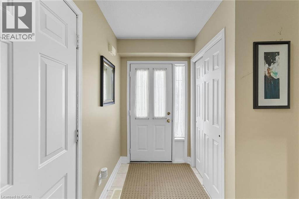 27 Glenhollow Drive, Stoney Creek, Ontario  L8J 3T2 - Photo 3 - 40770716