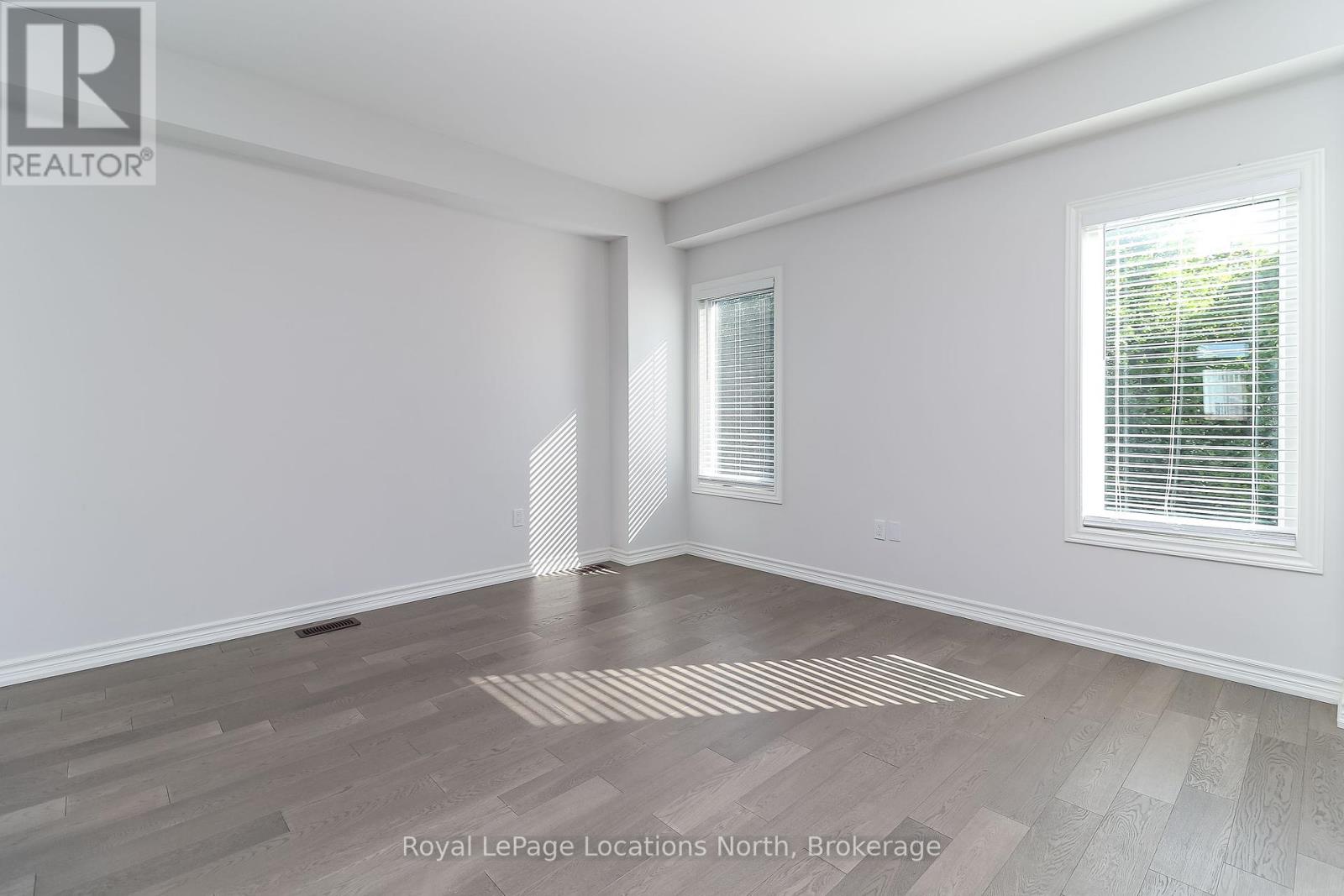 107 Rosie Street, Blue Mountains, Ontario  N0H 1J0 - Photo 13 - X12410617