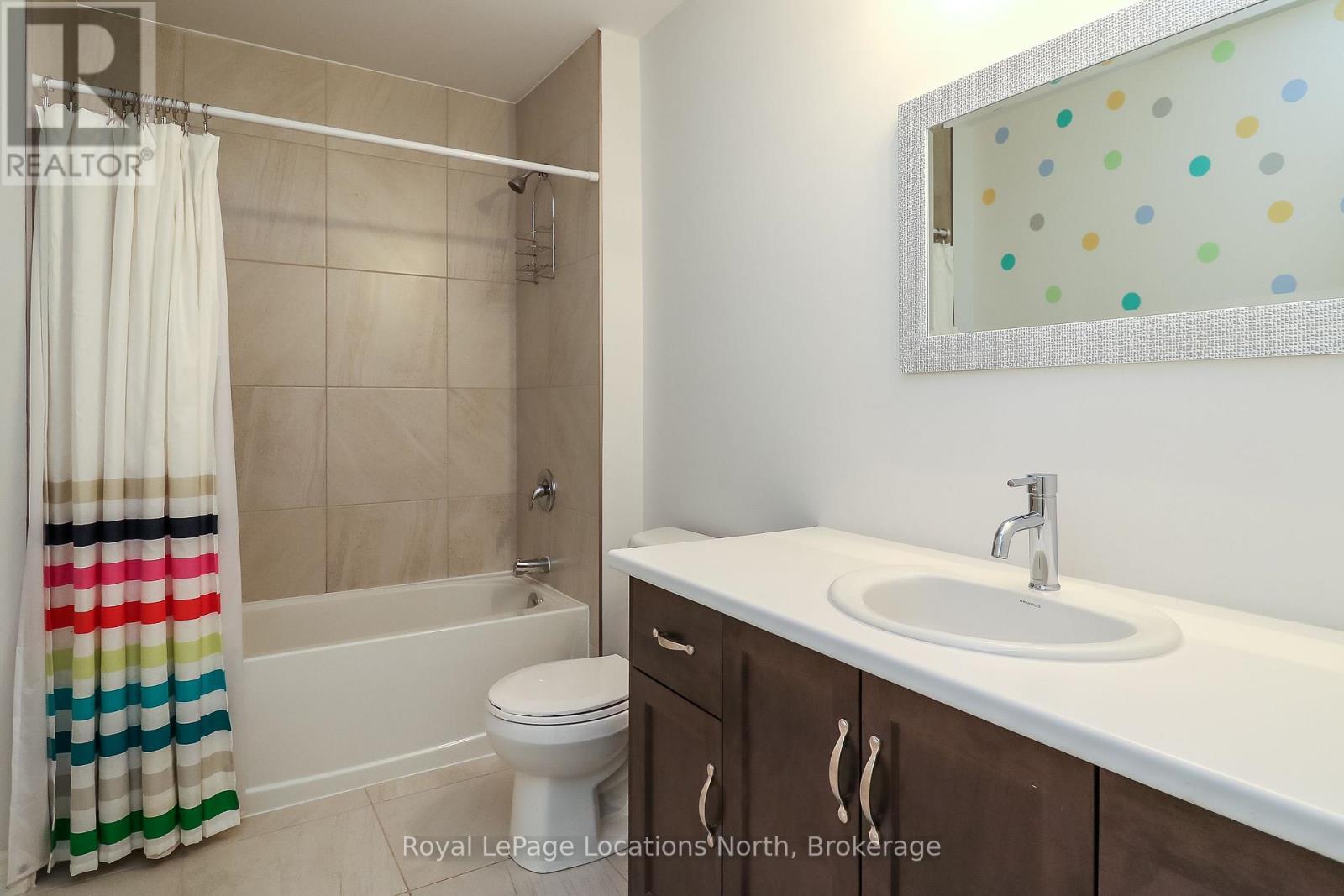 107 Rosie Street, Blue Mountains, Ontario  N0H 1J0 - Photo 19 - X12410617