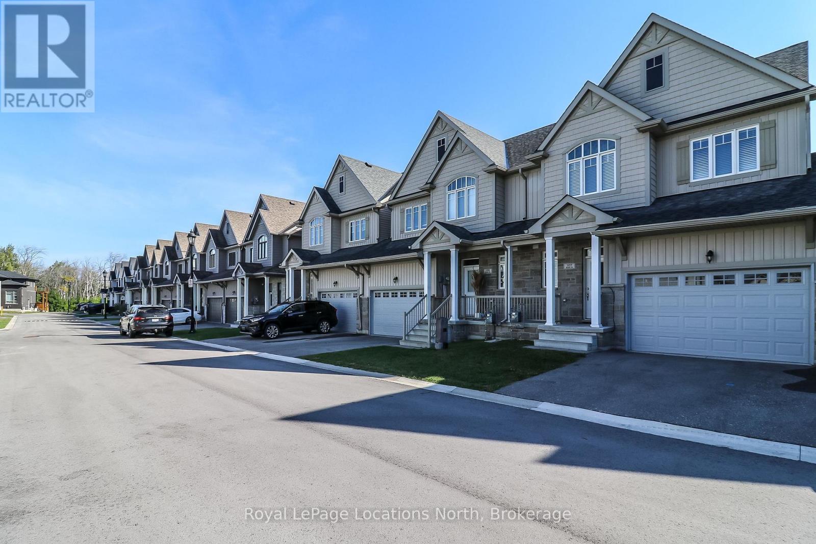 107 Rosie Street, Blue Mountains, Ontario  N0H 1J0 - Photo 2 - X12410617