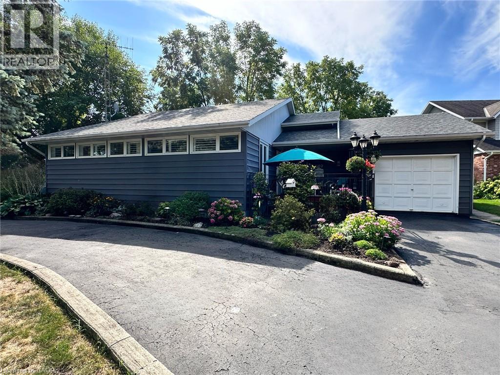 102 JARRETT Place, Dunnville, Ontario