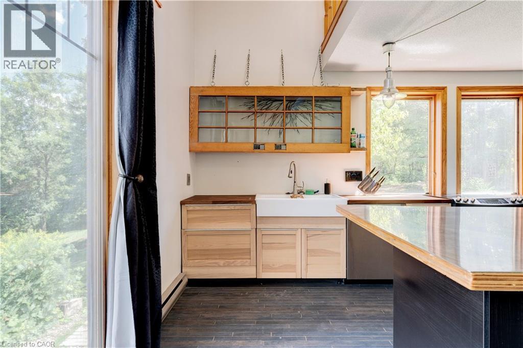 4053 Watson Road S, Puslinch, Ontario  N0B 2J0 - Photo 16 - 40764489