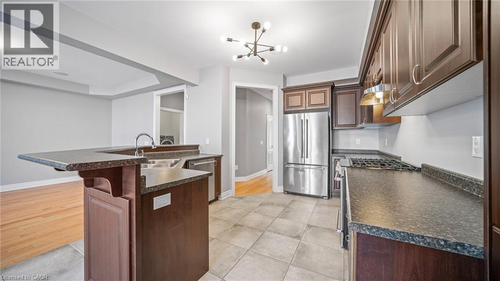 548 Terrace Way, Oakville, Ontario  L6M 1N6 - Photo 8 - 40771198