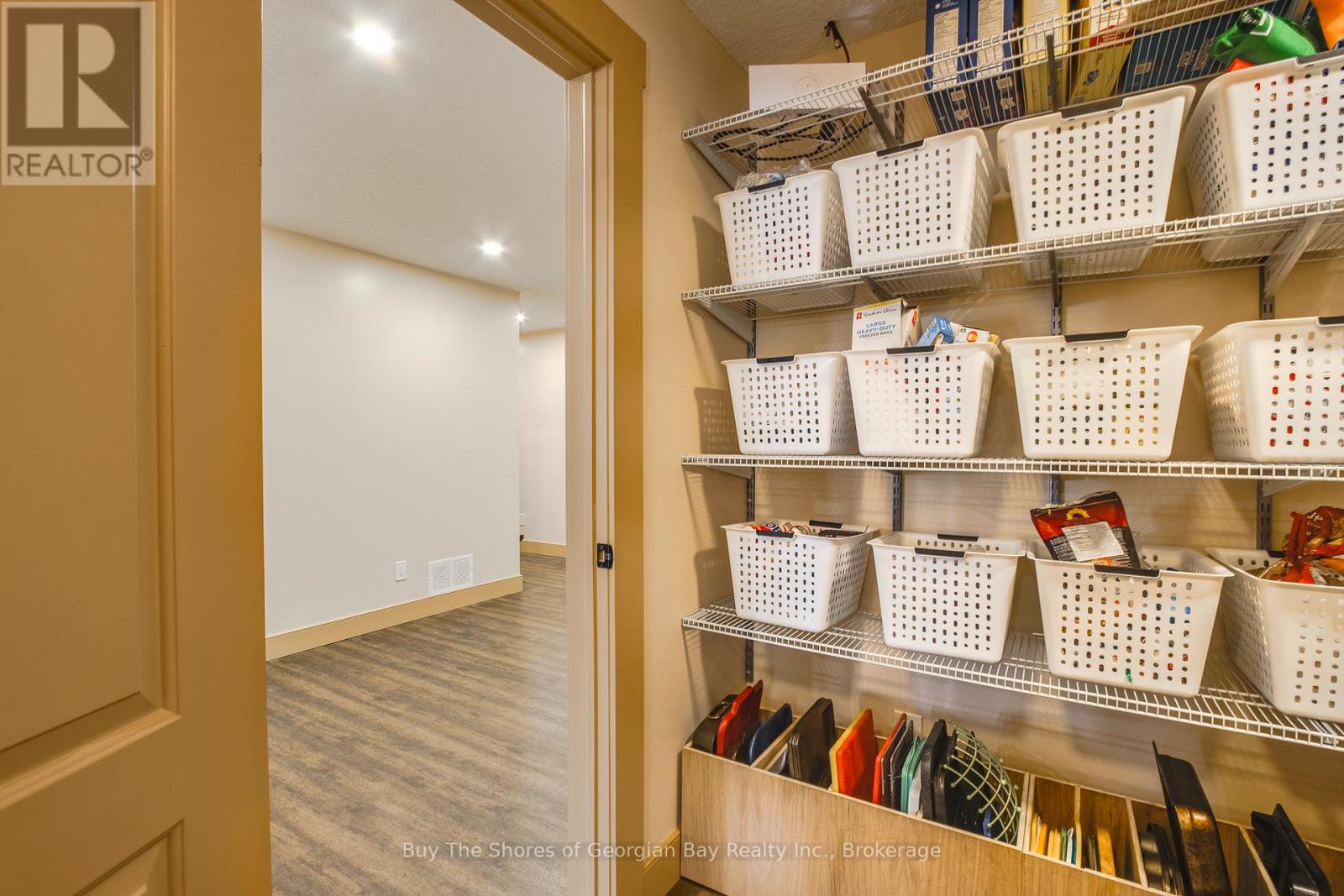 399 Dawson's Side Road, Tiny, Ontario  L0K 2T0 - Photo 14 - S12412400