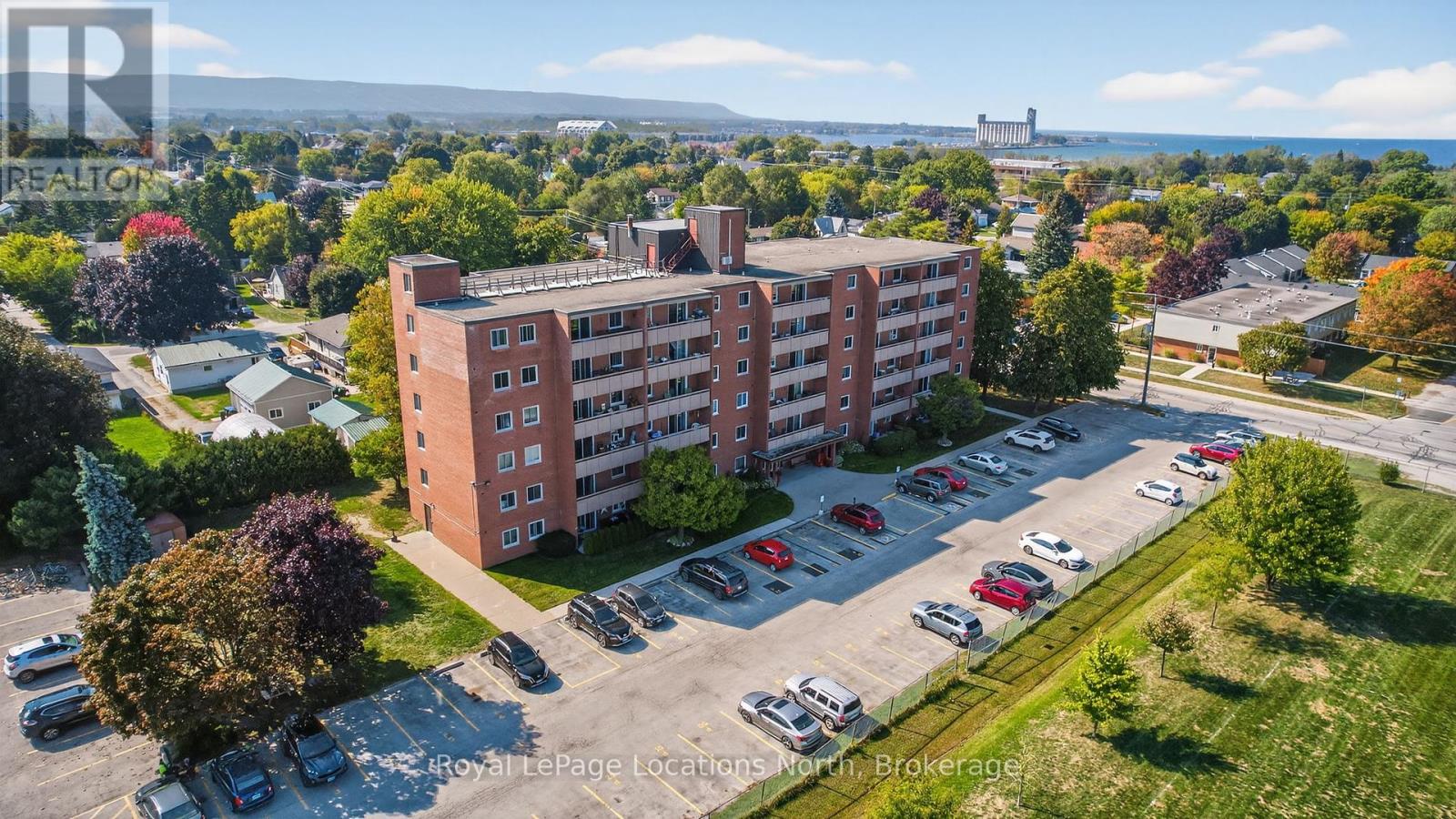 209 - 460 Ontario Street, Collingwood, Ontario  L9Y 4E5 - Photo 25 - S12416046