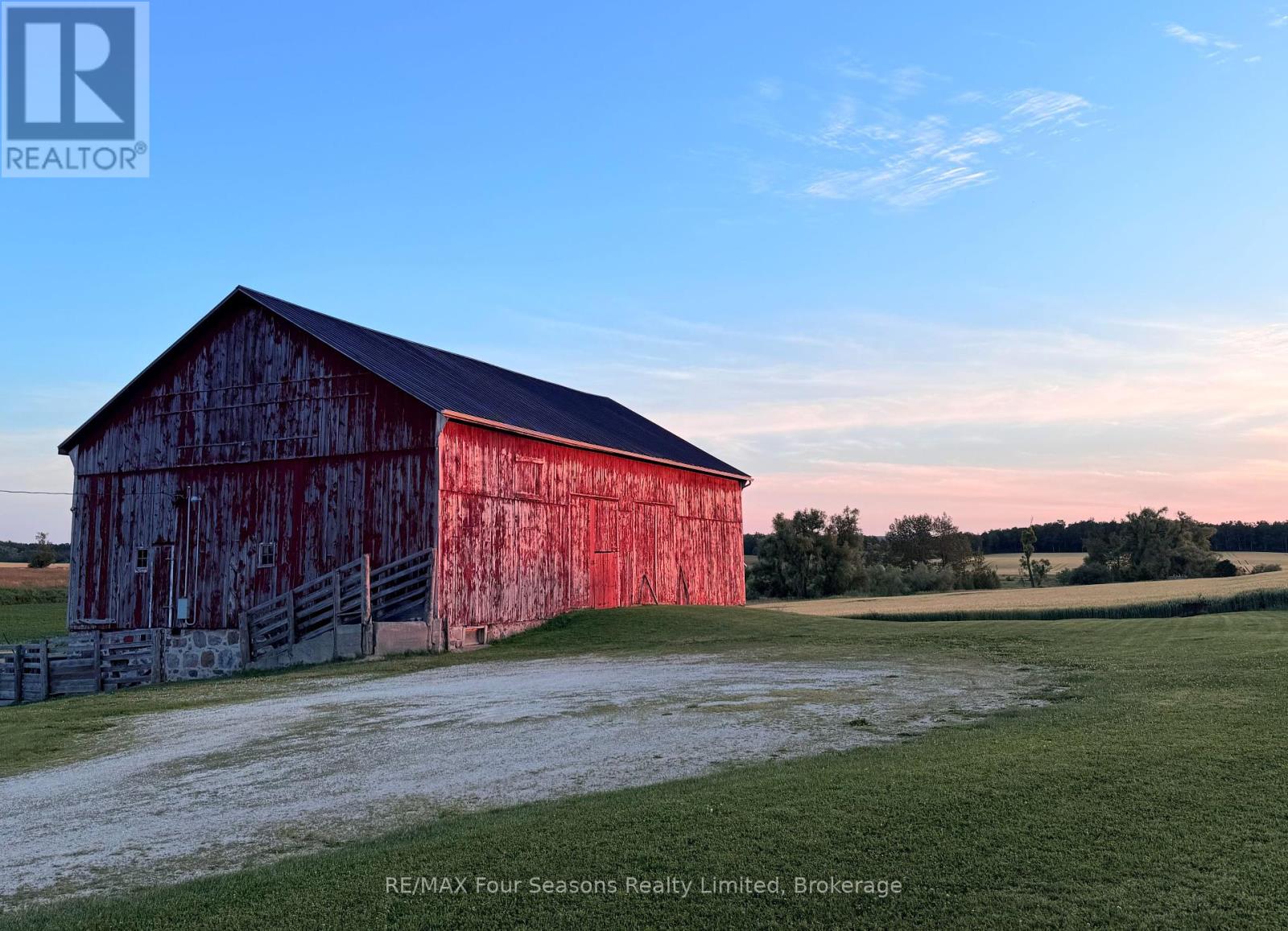1154 Fairgrounds Road S, Clearview, Ontario  L0M 1S0 - Photo 49 - S12417095