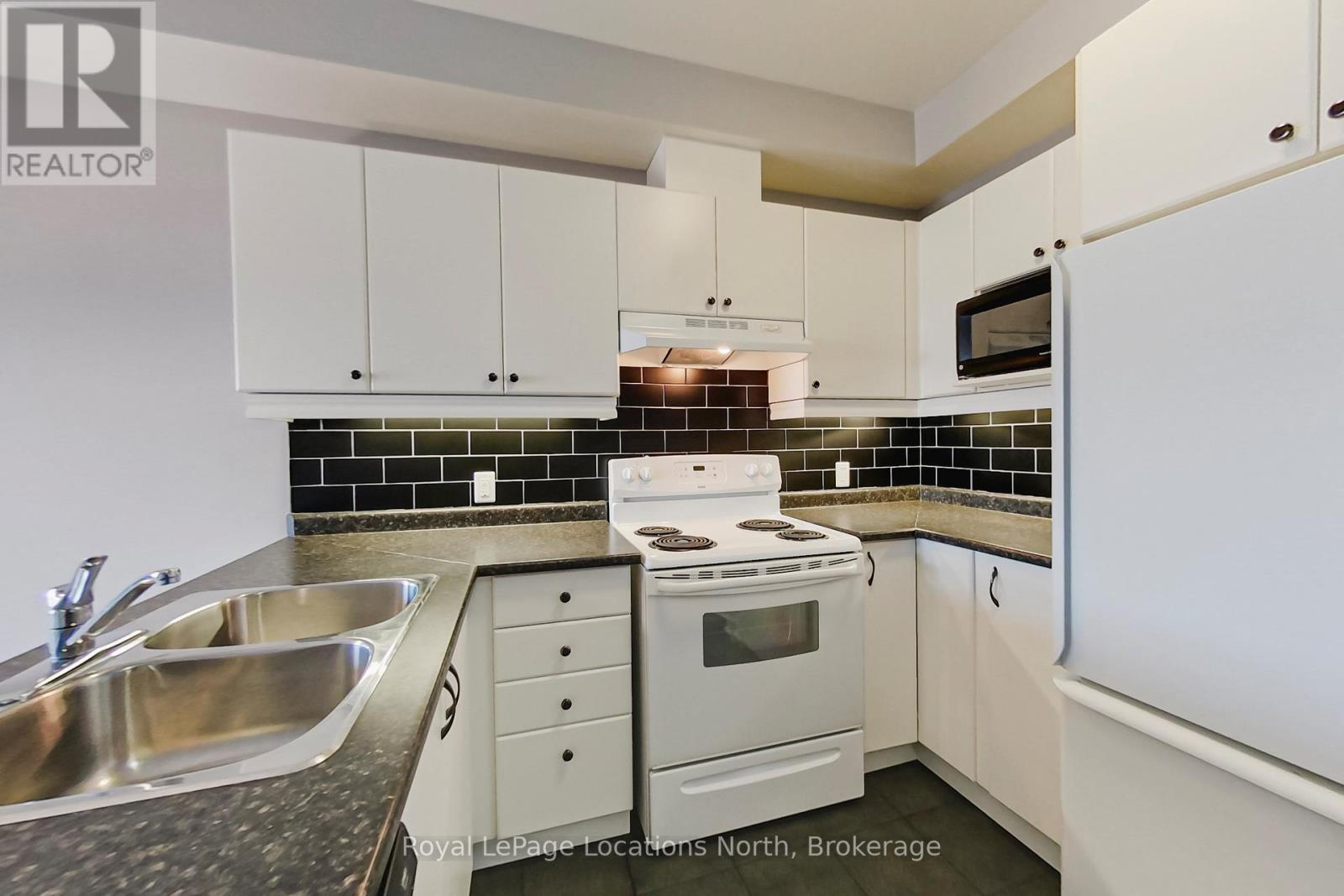 306 - 91 Raglan Street, Collingwood, Ontario  L9Y 0B2 - Photo 9 - S12417333
