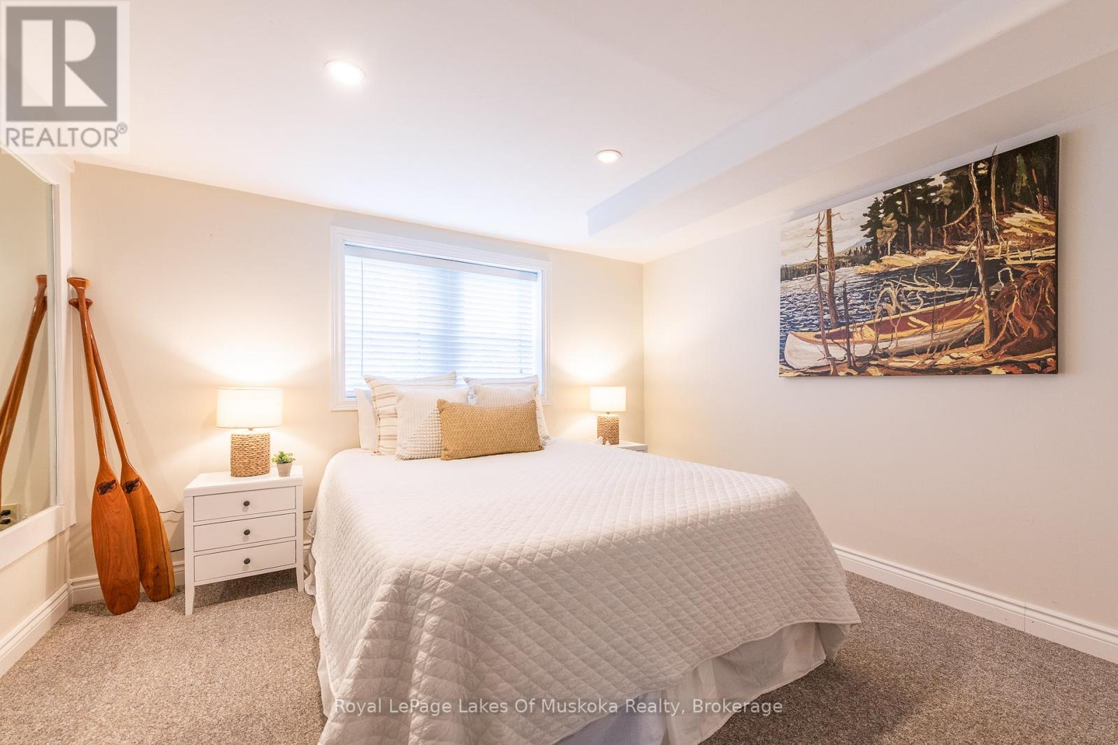 9 Mountview Avenue, Huntsville, Ontario  P1H 1G8 - Photo 25 - X12418149