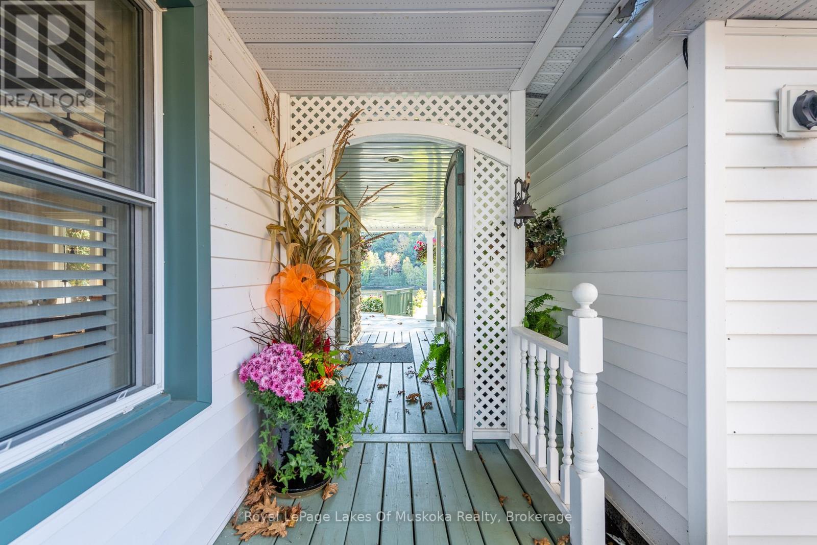 9 Mountview Avenue, Huntsville, Ontario  P1H 1G8 - Photo 29 - X12418149