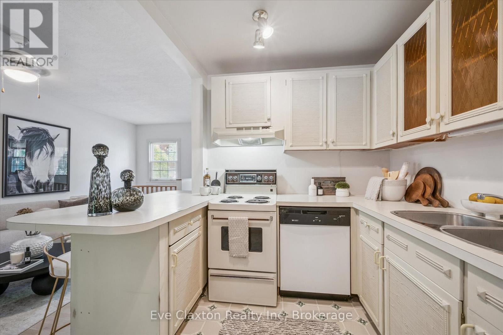 140 Arthur Street N, Guelph, Ontario  N1E 4V2 - Photo 8 - X12419505