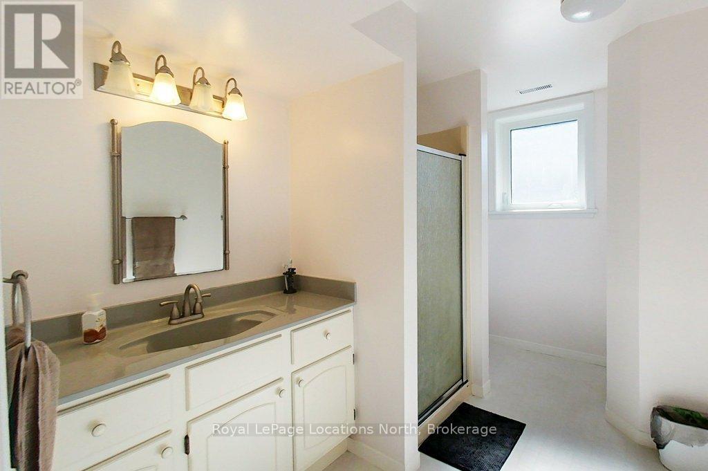 306 Lakeshore Road N, Meaford, Ontario  N4L 0A7 - Photo 29 - X12419900