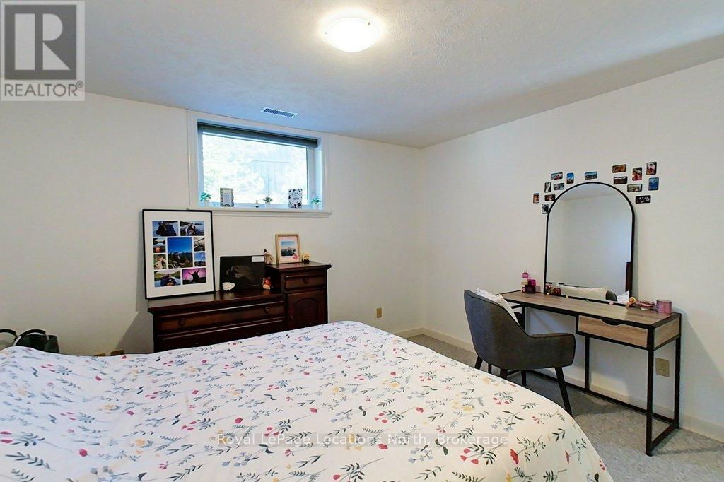 306 Lakeshore Road N, Meaford, Ontario  N4L 0A7 - Photo 31 - X12419900