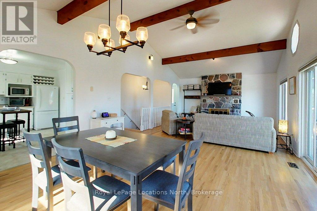 306 Lakeshore Road N, Meaford, Ontario  N4L 0A7 - Photo 9 - X12419900