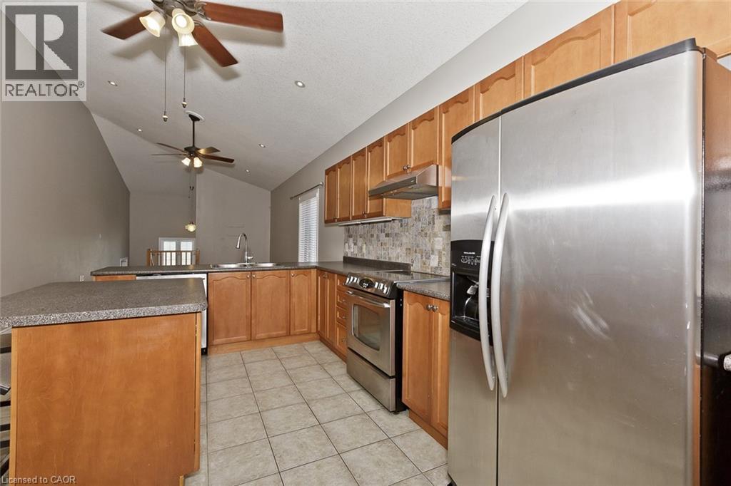 200 Regatta Drive, Welland, Ontario  L3B 6E8 - Photo 14 - 40770310
