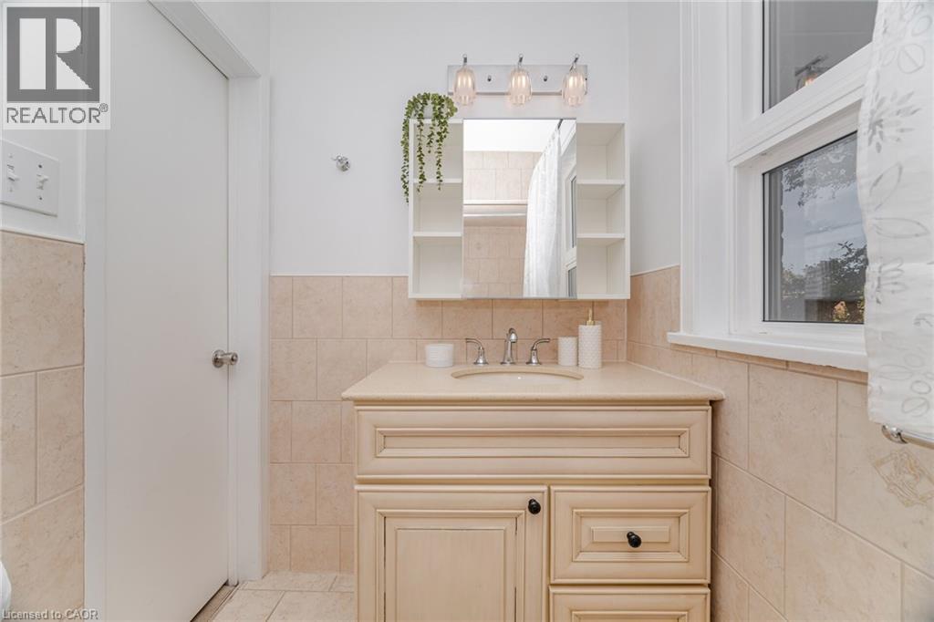 2295 Barclay Road, Burlington, Ontario  L7R 2B7 - Photo 29 - 40772531