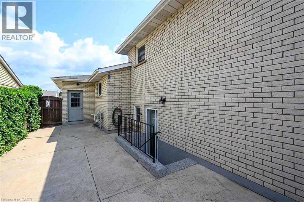 4 Bing Crescent, Stoney Creek, Ontario  L8E 3Z4 - Photo 20 - 40772684