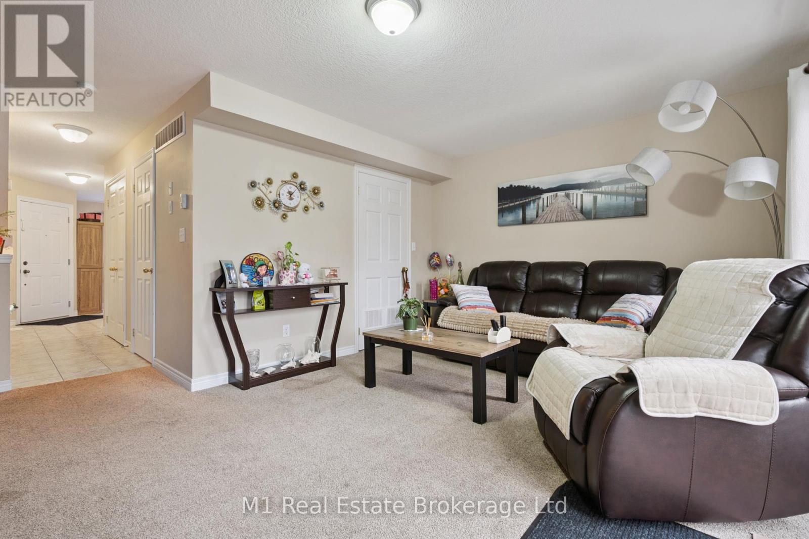 626a Woodlawn Road E, Guelph, Ontario  N1E 0K4 - Photo 8 - X12421709