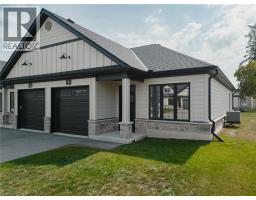 12 WASHINGTON Street Unit# 101, Norwich, Ontario