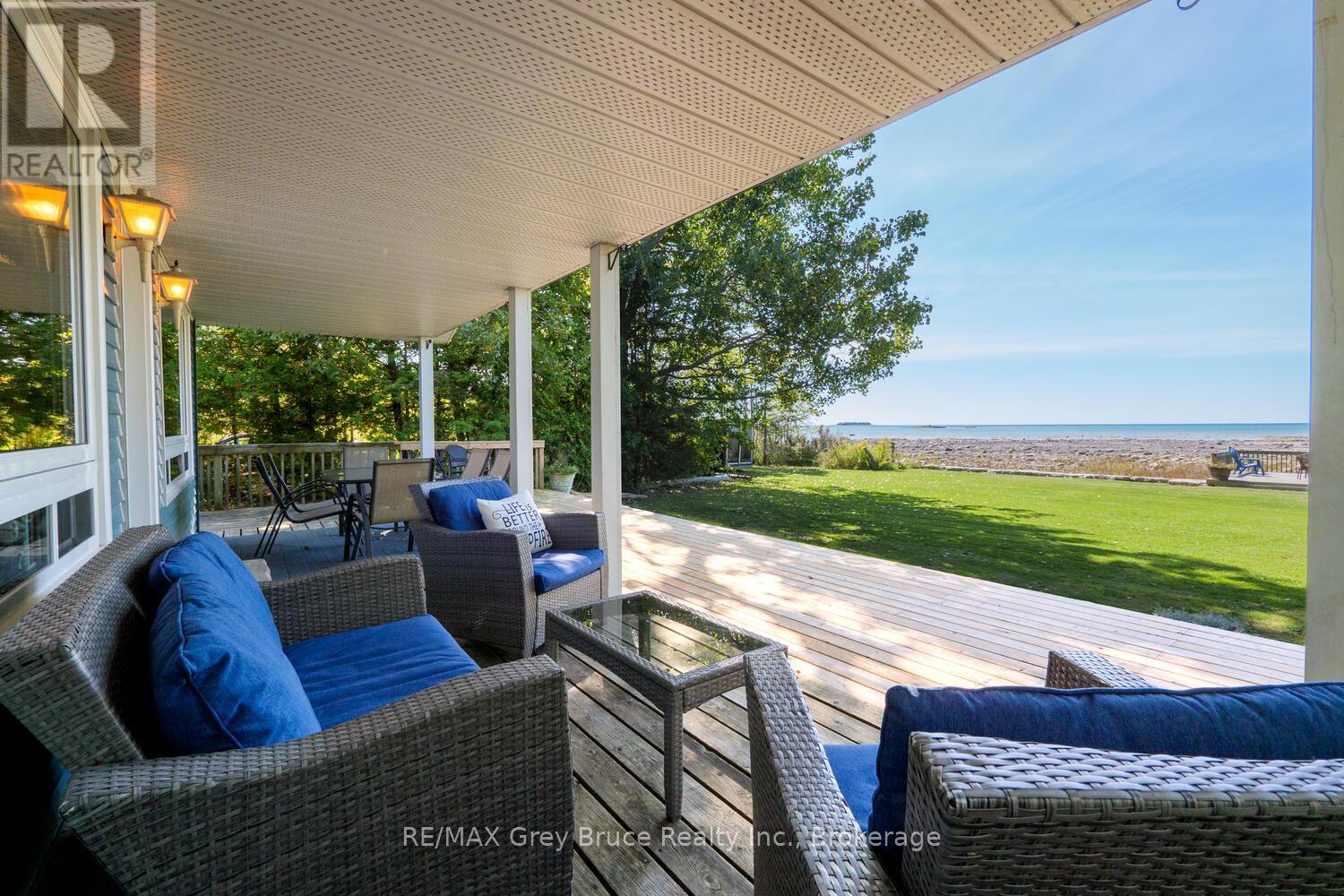 1208 Sunset Drive, South Bruce Peninsula, Ontario  N0H 2T0 - Photo 32 - X12422953