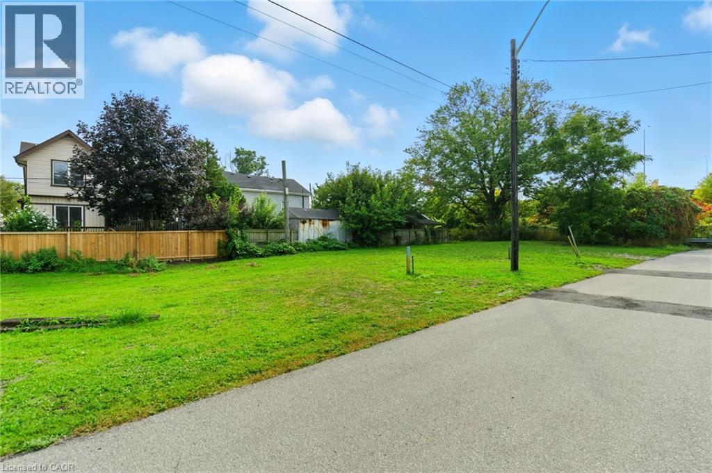 11 Knapmans Drive, Hamilton, Ontario  L8H 7E8 - Photo 9 - 40773065