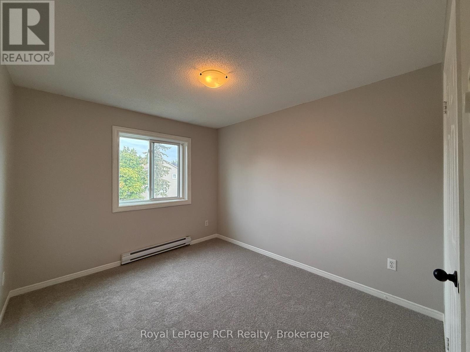 3 - 15 Watts Crescent, Collingwood, Ontario  L9Y 4S6 - Photo 12 - S12424039