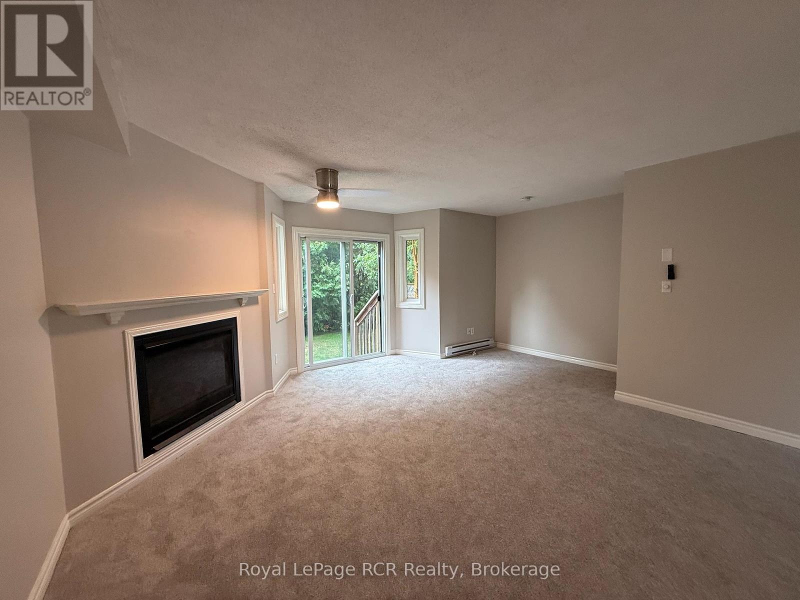 3 - 15 Watts Crescent, Collingwood, Ontario  L9Y 4S6 - Photo 4 - S12424039