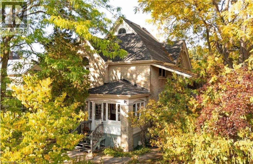 44 ELLEN Street E, Kitchener, Ontario
