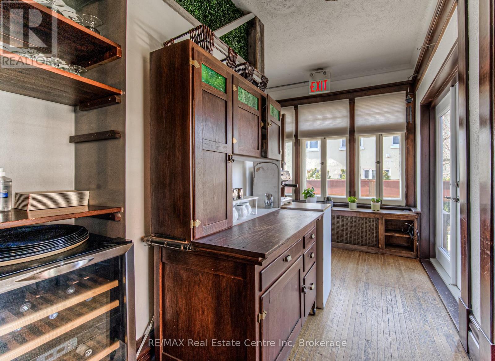 390 Main Street W, North Perth, Ontario  N4W 1A4 - Photo 10 - X12426255