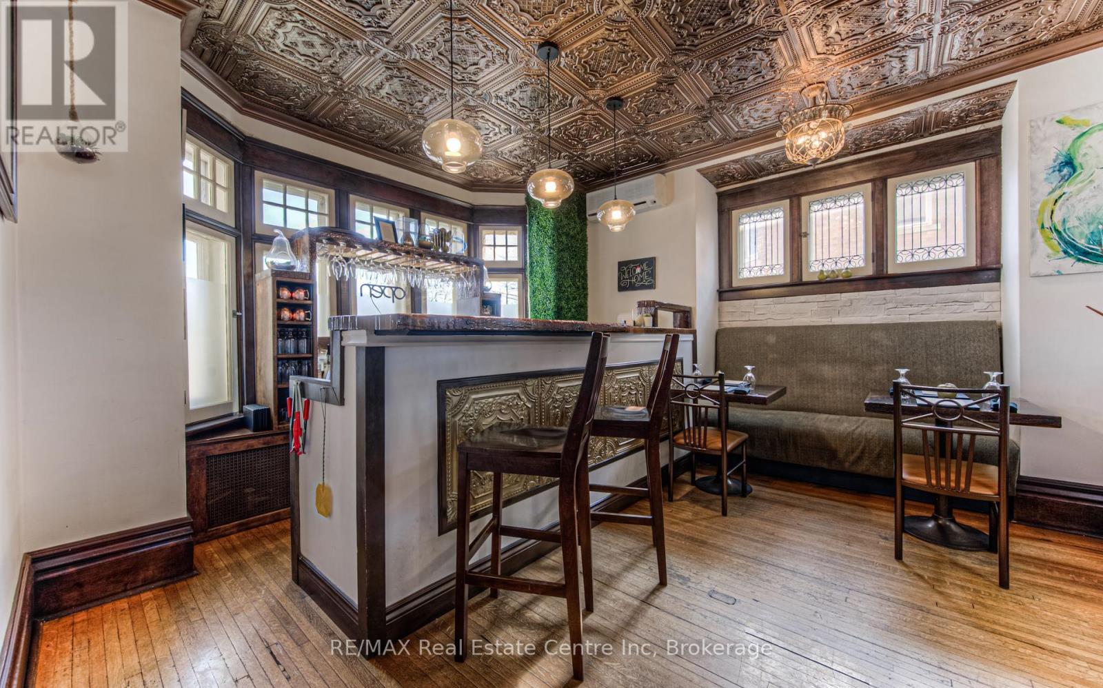 390 Main Street W, North Perth, Ontario  N4W 1A4 - Photo 14 - X12426255