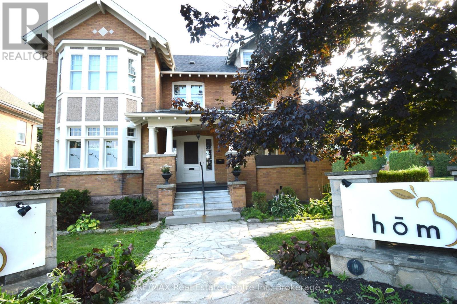 390 Main Street W, North Perth, Ontario  N4W 1A4 - Photo 2 - X12426255