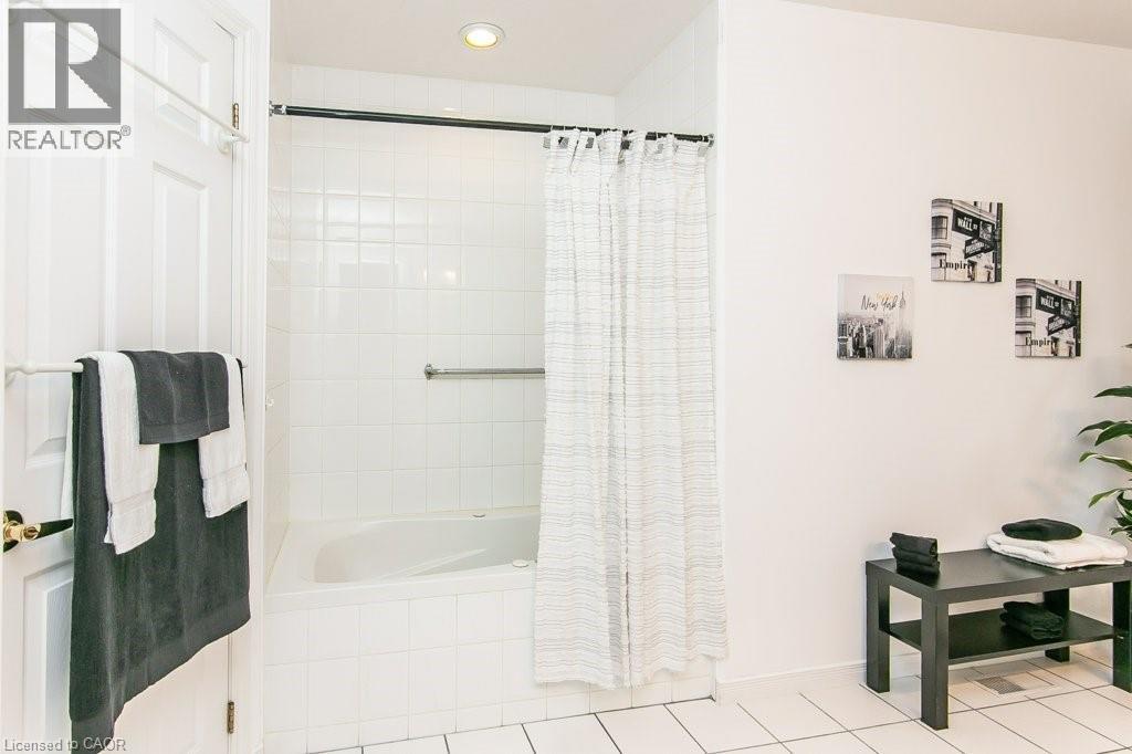 36 Dunnigan Drive, Kitchener, Ontario  N2B 3W5 - Photo 26 - 40774139