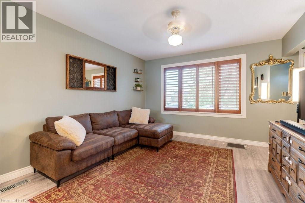 275 Montrose Avenue, Hamilton, Ontario  L8K 4Z5 - Photo 6 - 40774066