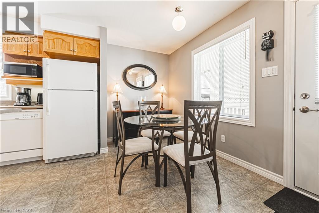 32 Water Street Pvt, Puslinch, Ontario  N1H 6H9 - Photo 17 - 40773659