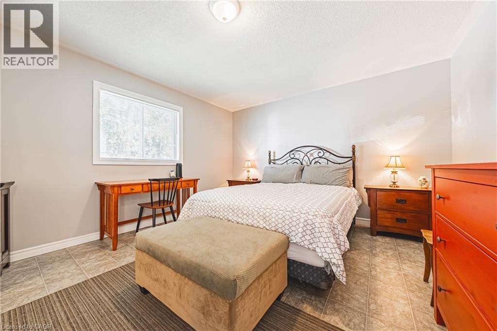 32 Water Street Pvt, Puslinch, Ontario  N1H 6H9 - Photo 18 - 40773659