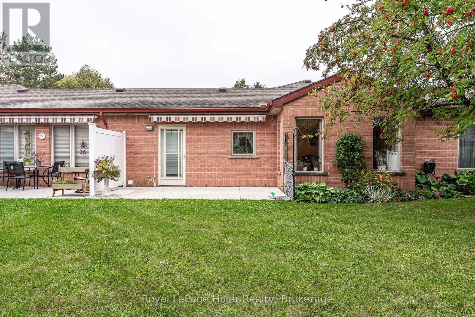 8 - 300 John Street S, Stratford, Ontario  N5A 7V5 - Photo 34 - X12432695