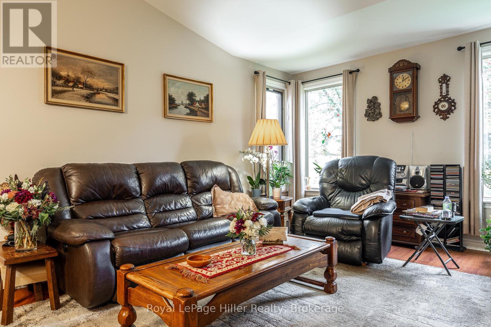 8 - 300 John Street S, Stratford, Ontario  N5A 7V5 - Photo 5 - X12432695