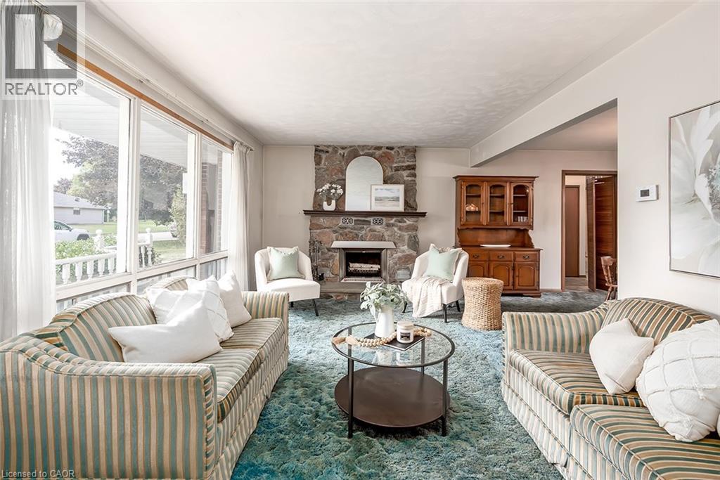 3 White Oaks Avenue, Brantford, Ontario  N3R 5N7 - Photo 4 - 40774321