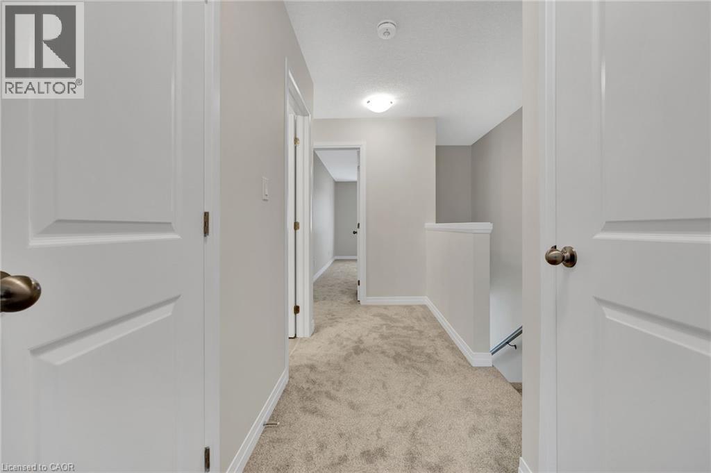 16 Sandstone Street, Cambridge, Ontario  N1S 4Y4 - Photo 14 - 40774847