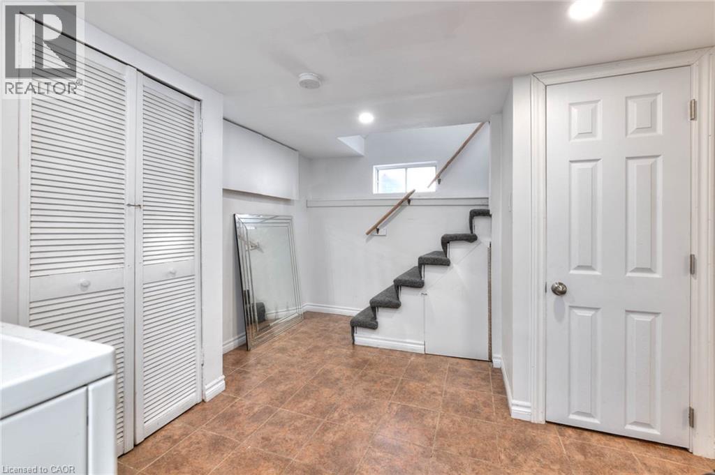 50 Walnut Street, Kitchener, Ontario  N2G 1P6 - Photo 13 - 40771758