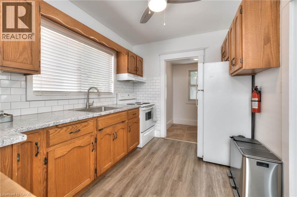 50 Walnut Street, Kitchener, Ontario  N2G 1P6 - Photo 8 - 40771758