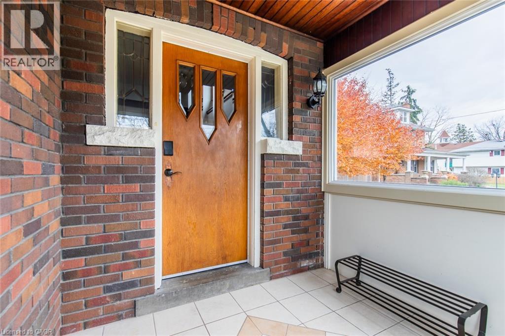 60 Lake Avenue Drive, Stoney Creek, Ontario  L8G 3N3 - Photo 2 - 40774999
