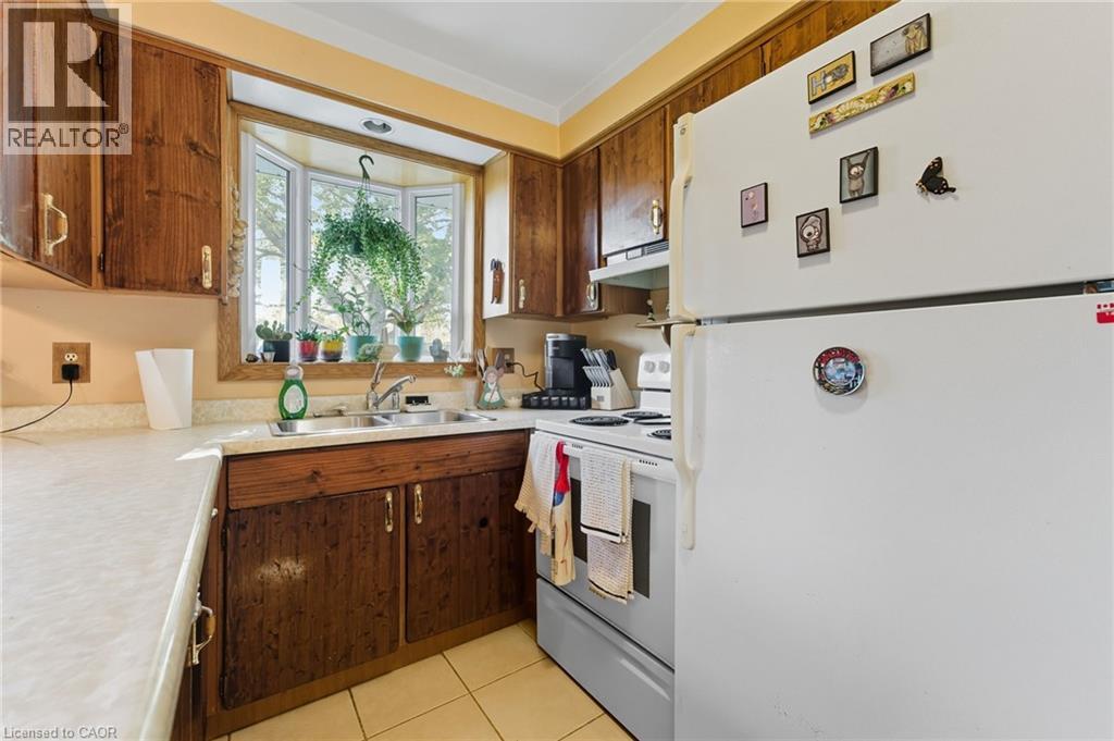 86 Balmoral Drive, Guelph, Ontario  N1E 3N6 - Photo 12 - 40774934