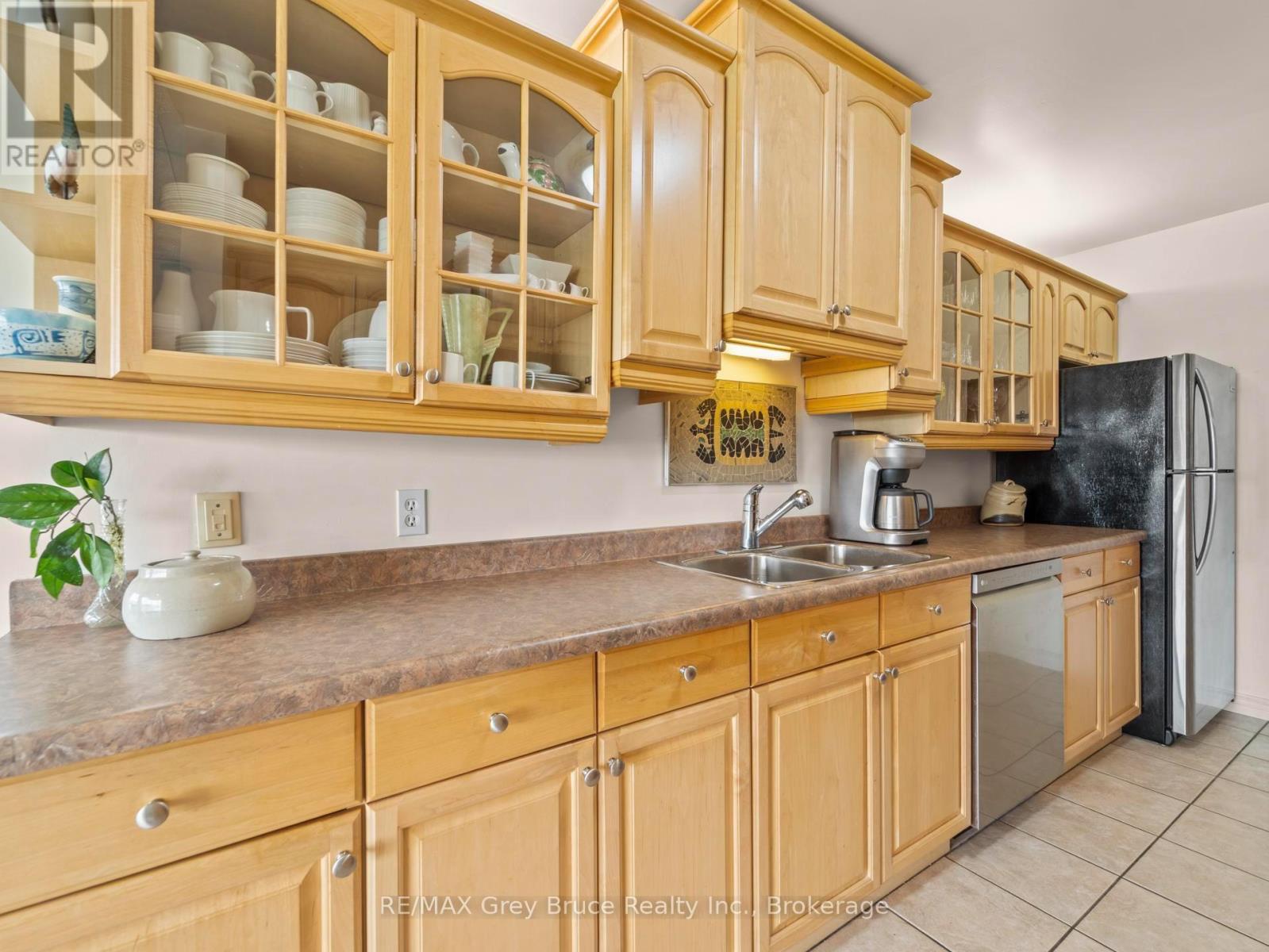 502 - 1717 2nd Avenue E, Owen Sound, Ontario  N4K 6V4 - Photo 20 - X12436548