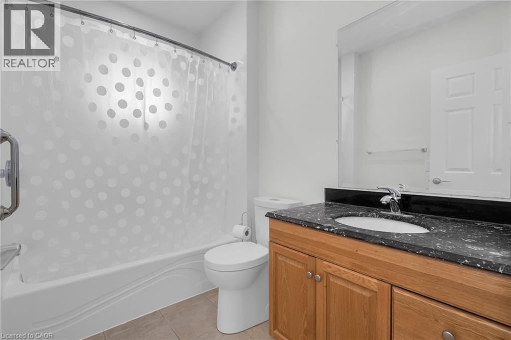 229 Geneva Street Unit# 2, St. Catharines, Ontario  L2R 4R1 - Photo 5 - 40775307