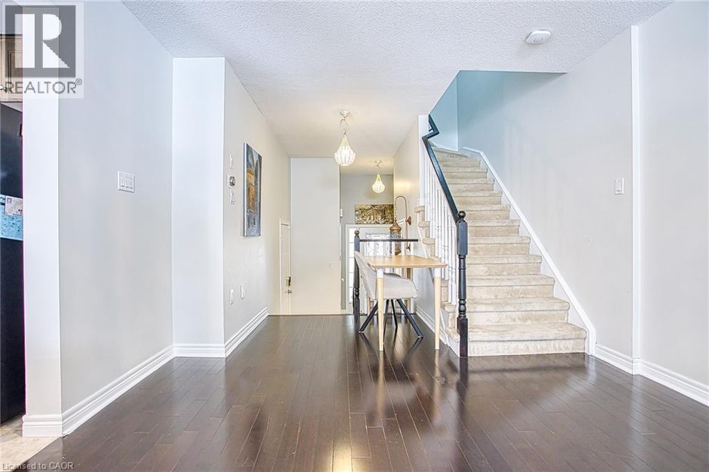 25 Ivybridge Drive Unit# 2, Stoney Creek, Ontario  L8E 0A5 - Photo 12 - 40775017