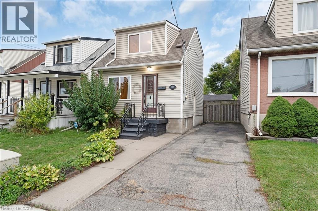 732 TATE Avenue, Hamilton, Ontario