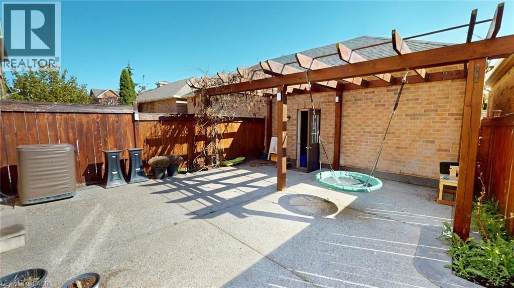 206 Springstead Avenue, Stoney Creek, Ontario  L8E 6E8 - Photo 25 - 40774991