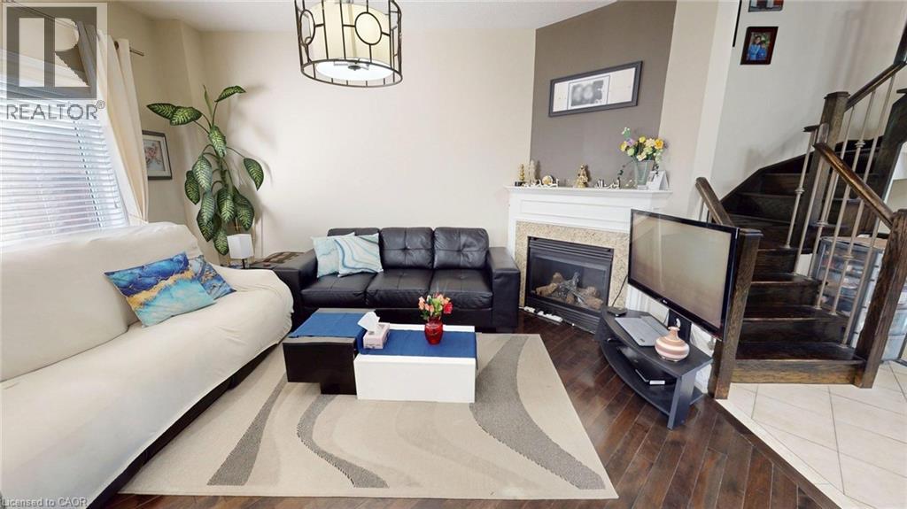 206 Springstead Avenue, Stoney Creek, Ontario  L8E 6E8 - Photo 7 - 40774991