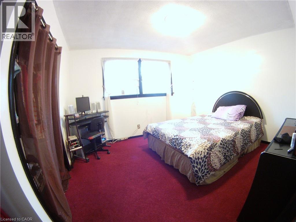 160 Erb Street E, Waterloo, Ontario  N2J 1M4 - Photo 14 - 40773122