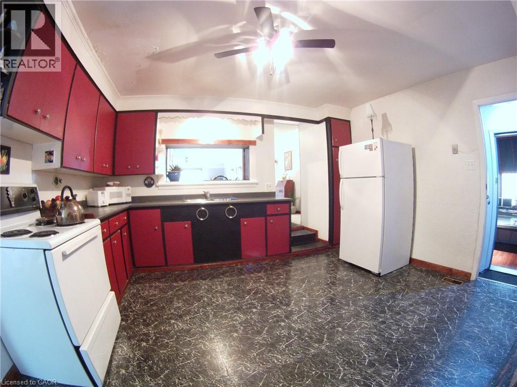 160 Erb Street E, Waterloo, Ontario  N2J 1M4 - Photo 17 - 40773122